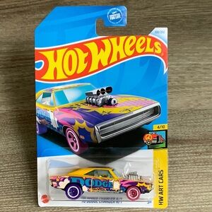 Hot Wheels 1970 Dodge Charger R/T Muscle Car HW Art Hotwheels HTB76  2024  New